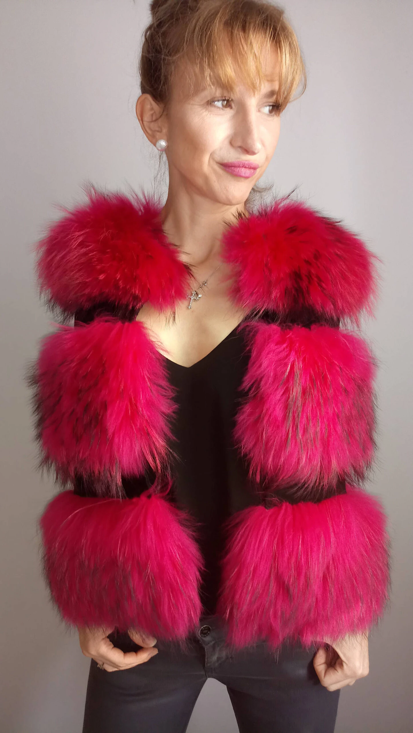 Hot Pink Real Fur Vest Christmas Present In Real Fox Fur. Real Fur Pink Gilet. Very Fluffy Fur Ideal Present. Women Gilet. Small - Medium 4 Hot Pink Real Fur Vest Christmas Present In Real Fox Fur. Real Fur Pink Gilet. Very Fluffy Fur Ideal Present. Women Gilet. Small - Medium - Image 2