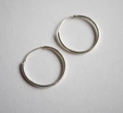 Christmas Gift - Sterling Silver Hoop Earrings -Round Earrings - Circle Silver Earrings - Minimalist Jewels - Thin Earrings 17 Christmas Gift - Sterling Silver Hoop Earrings -Round Earrings - Circle Silver Earrings - Minimalist Jewels - Thin Earrings -Jewellery Paradise il fullxfull.1689469652 4shq