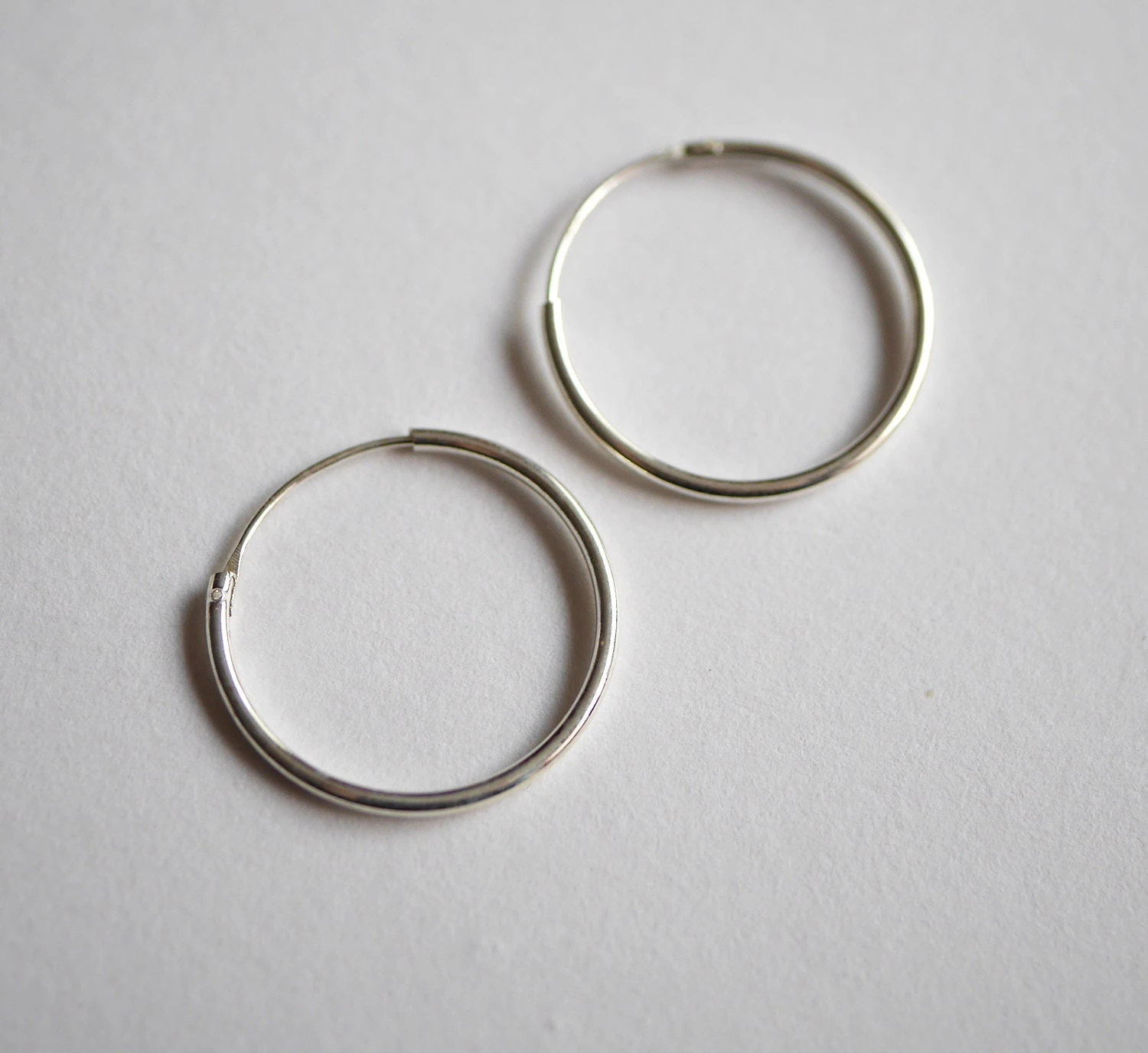 Christmas Gift - Sterling Silver Hoop Earrings -Round Earrings - Circle Silver Earrings - Minimalist Jewels - Thin Earrings 9 Christmas Gift - Sterling Silver Hoop Earrings -Round Earrings - Circle Silver Earrings - Minimalist Jewels - Thin Earrings - Image 7