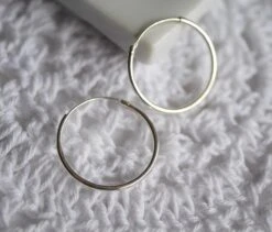 Christmas Gift - Sterling Silver Hoop Earrings -Round Earrings - Circle Silver Earrings - Minimalist Jewels - Thin Earrings 18 Christmas Gift - Sterling Silver Hoop Earrings -Round Earrings - Circle Silver Earrings - Minimalist Jewels - Thin Earrings -Jewellery Paradise il fullxfull.1689469722 akxx