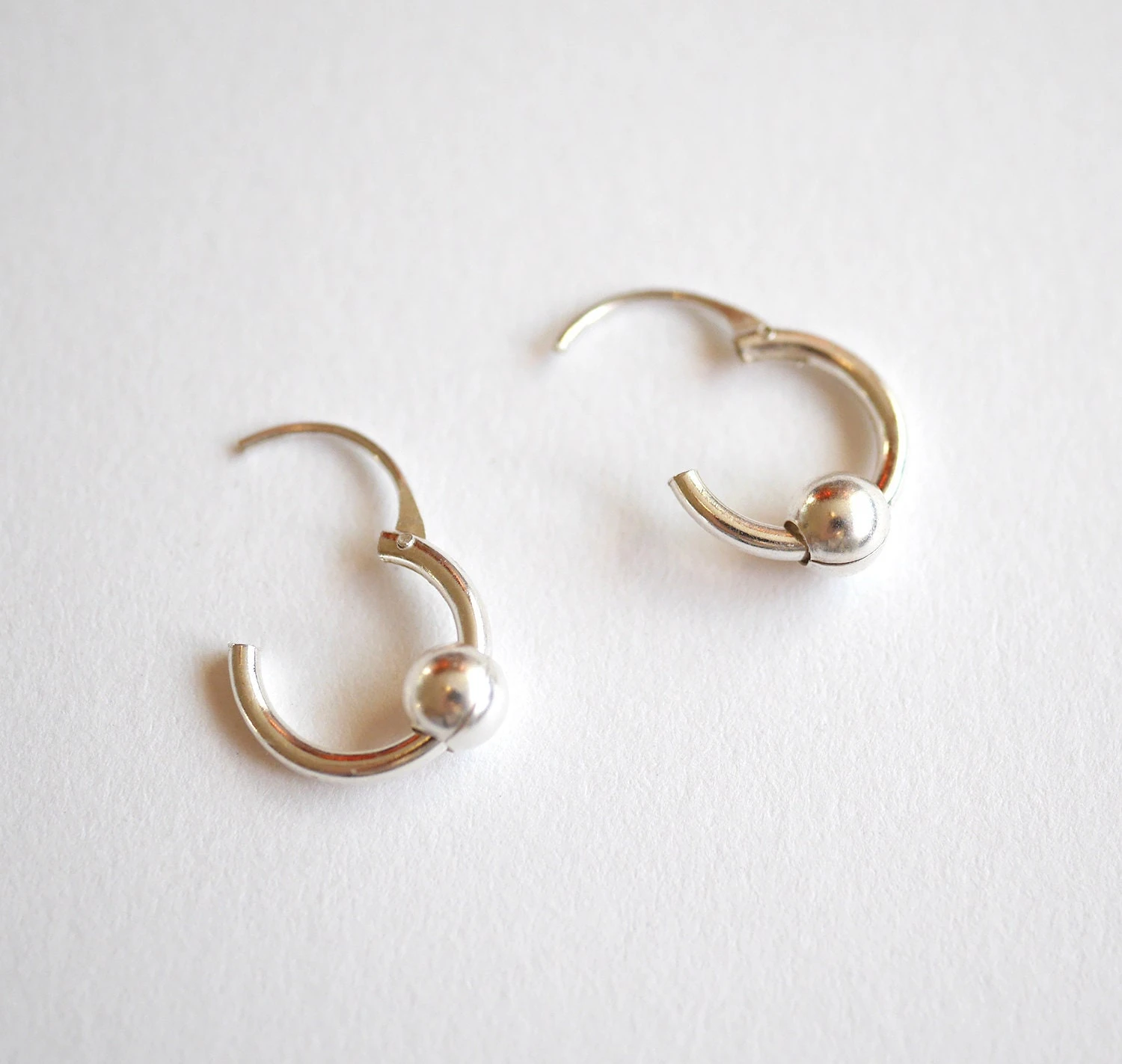 Christmas Gift - Sterling Silver Hoop Earrings -Round Earrings - Circle Silver Earrings - Minimalist Jewels - Thin Earrings - Boho Ear 6 Christmas Gift - Sterling Silver Hoop Earrings -Round Earrings - Circle Silver Earrings - Minimalist Jewels - Thin Earrings - Boho Ear - Image 4
