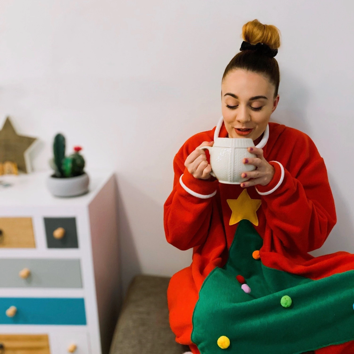 Christmas Jumper - Ugly Christmas Jumper Wearable Blanket- Dressing Gown- House Coat - Changing Robe - Oversized Jumper- Snuggly Robe 8 Christmas Jumper - Ugly Christmas Jumper Wearable Blanket- Dressing Gown- House Coat - Changing Robe - Oversized Jumper- Snuggly Robe - Image 6