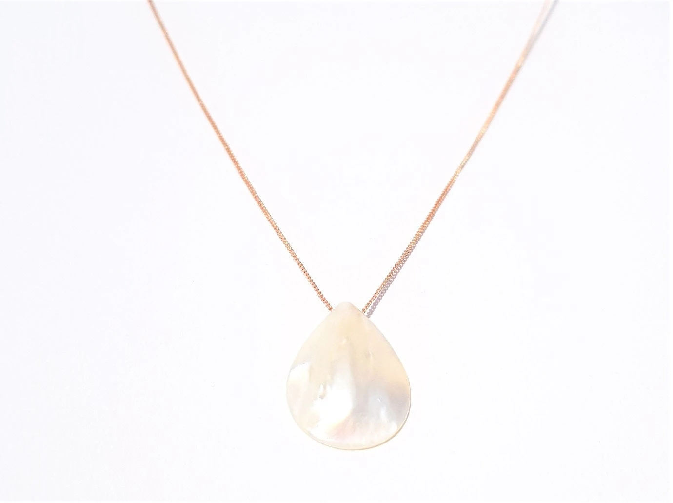 Dainty Rose Gold Filled Necklace Choker Seashell Teardrop Pendant White Christmas Gift. For Her. Boho Art Deco. Womens Accessories Jewelry 7 Dainty Rose Gold Filled Necklace Choker Seashell Teardrop Pendant White Christmas Gift. For Her. Boho Art Deco. Womens Accessories Jewelry - Image 5