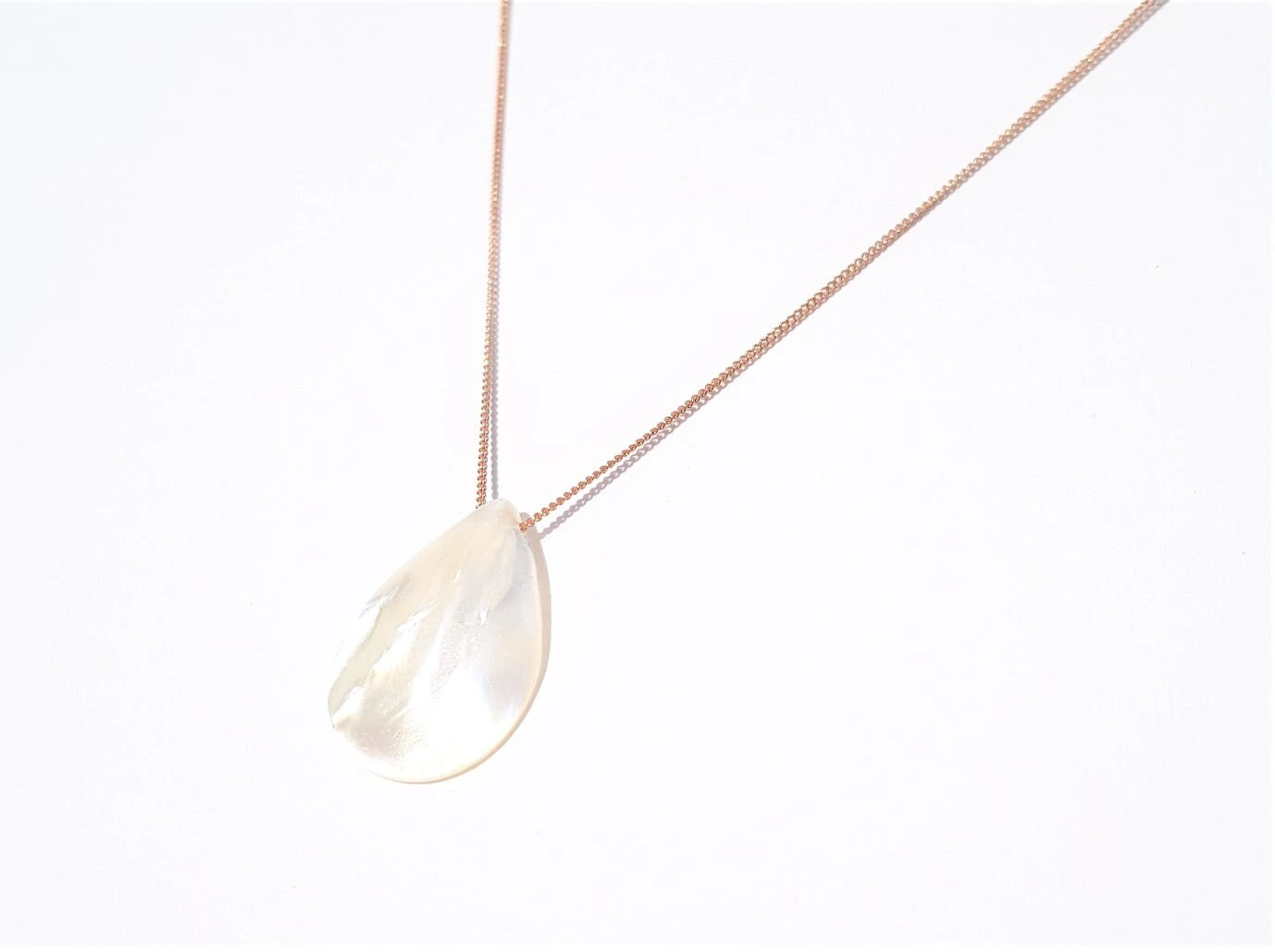 Dainty Rose Gold Filled Necklace Choker Seashell Teardrop Pendant White Christmas Gift. For Her. Boho Art Deco. Womens Accessories Jewelry 8 Dainty Rose Gold Filled Necklace Choker Seashell Teardrop Pendant White Christmas Gift. For Her. Boho Art Deco. Womens Accessories Jewelry - Image 6