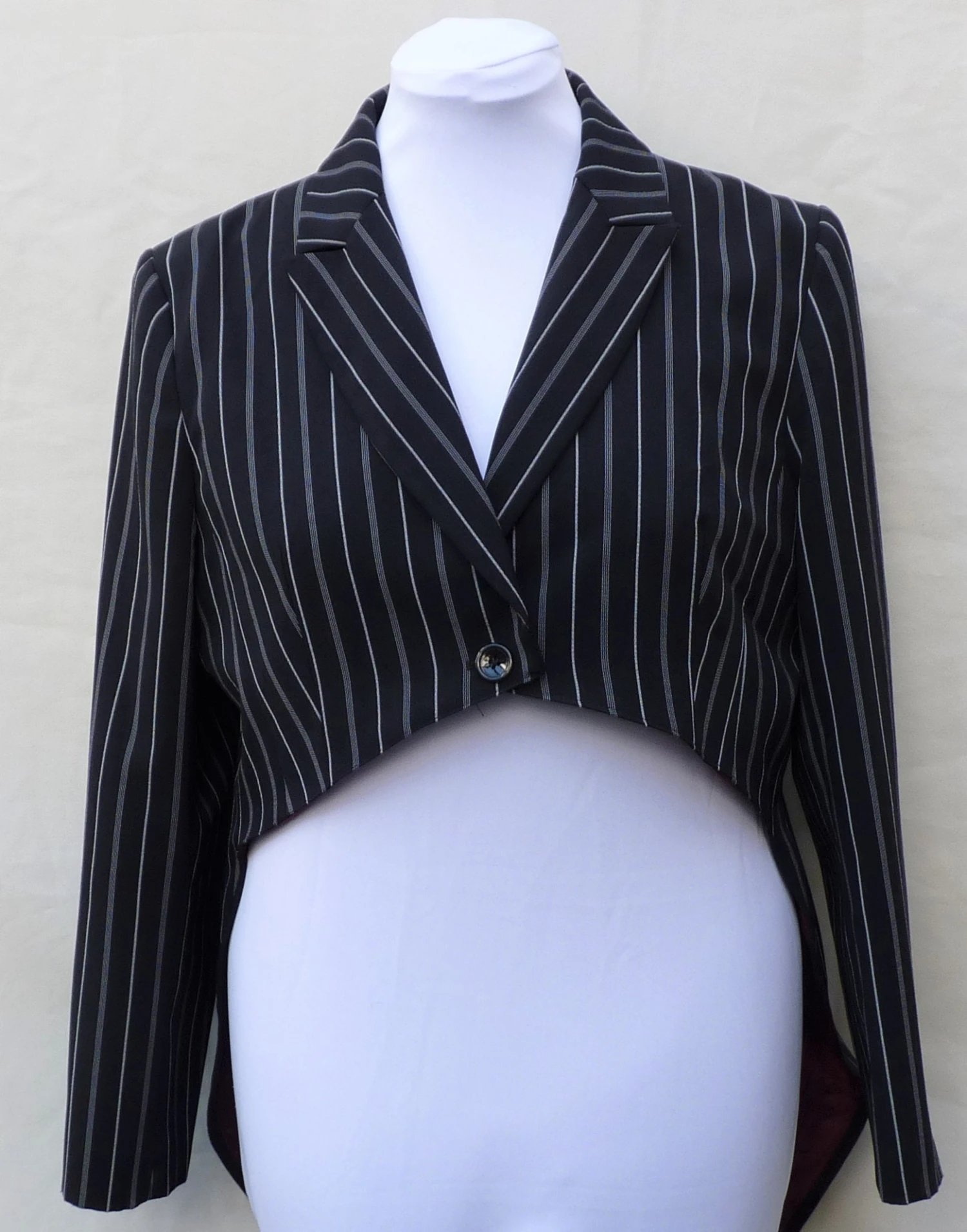 Womens UK 18, US 14 , Eur 46 Upcycled Black And White Striped Tailcoat, Nightmare Before Christmas Jack Skellington Cosplay 9 Womens UK 18, US 14 , Eur 46 Upcycled Black And White Striped Tailcoat, Nightmare Before Christmas Jack Skellington Cosplay - Image 7
