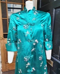Stunning 1960s 70s Green Satin Oriental Style Jacket Perfect For Christmas Really Gorgeous Colour