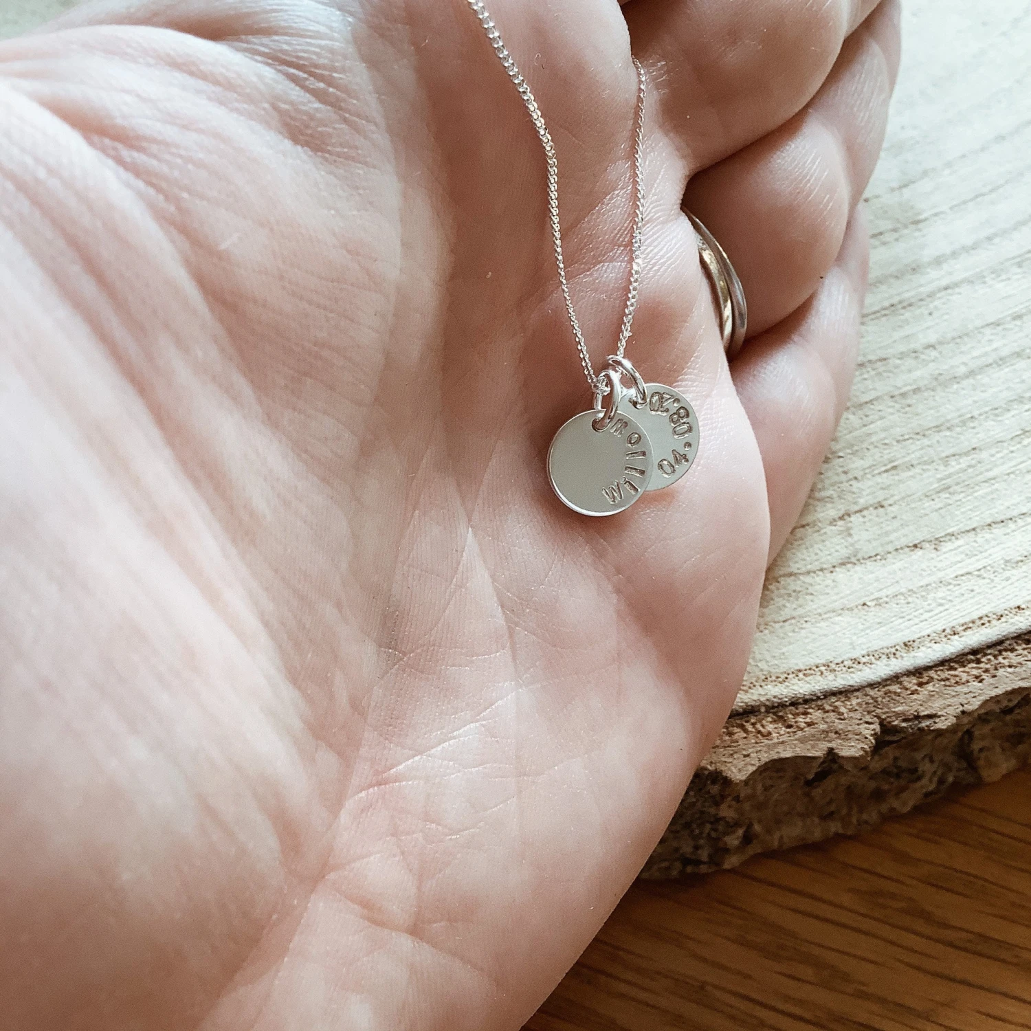 Mum Necklace Kids Names, Christmas Gift For Her, Mummy Necklace, Baby Name Necklace, Gift For Wife, Gift For Girlfriend,necklace For Partner 6 Mum Necklace Kids Names, Christmas Gift For Her, Mummy Necklace, Baby Name Necklace, Gift For Wife, Gift For Girlfriend,necklace For Partner - Image 4