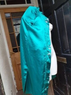 Stunning 1960s 70s Green Satin Oriental Style Jacket Perfect For Christmas Really Gorgeous Colour -Jewellery Paradise il fullxfull.2692388025 pie4