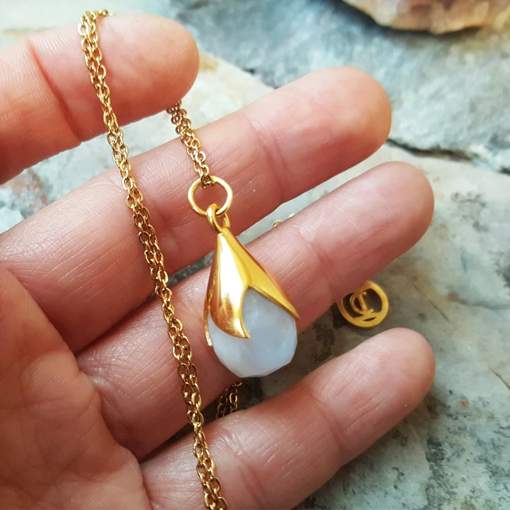 Moonstone Gold Necklace. Natural Gemstone Necklace. Chain Pendant. InkaCreations. Gift For Her. Mother Wife. Birthstone June. Christmas Gift 5 Moonstone Gold Necklace. Natural Gemstone Necklace. Chain Pendant. InkaCreations. Gift For Her. Mother Wife. Birthstone June. Christmas Gift - Image 3
