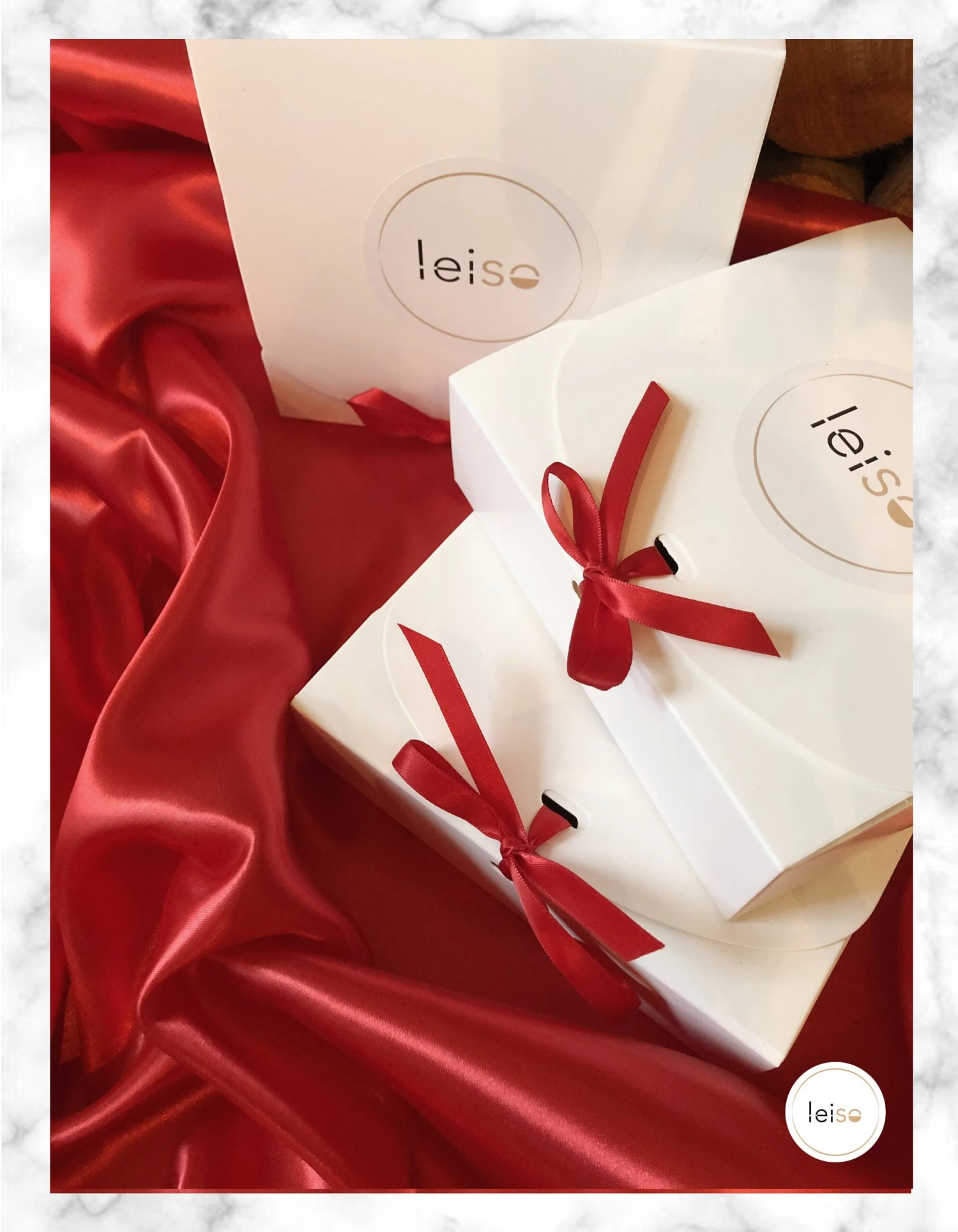 100% Silk Eye Mask Mulberry • Sleep Mask • Pure Silk • Silk Satin • Made In The UK • Christmas Gift For Her • Luxury Gift • Silk Sleep Mask 7 100% Silk Eye Mask Mulberry • Sleep Mask • Pure Silk • Silk Satin • Made In The UK • Christmas Gift For Her • Luxury Gift • Silk Sleep Mask - Image 5