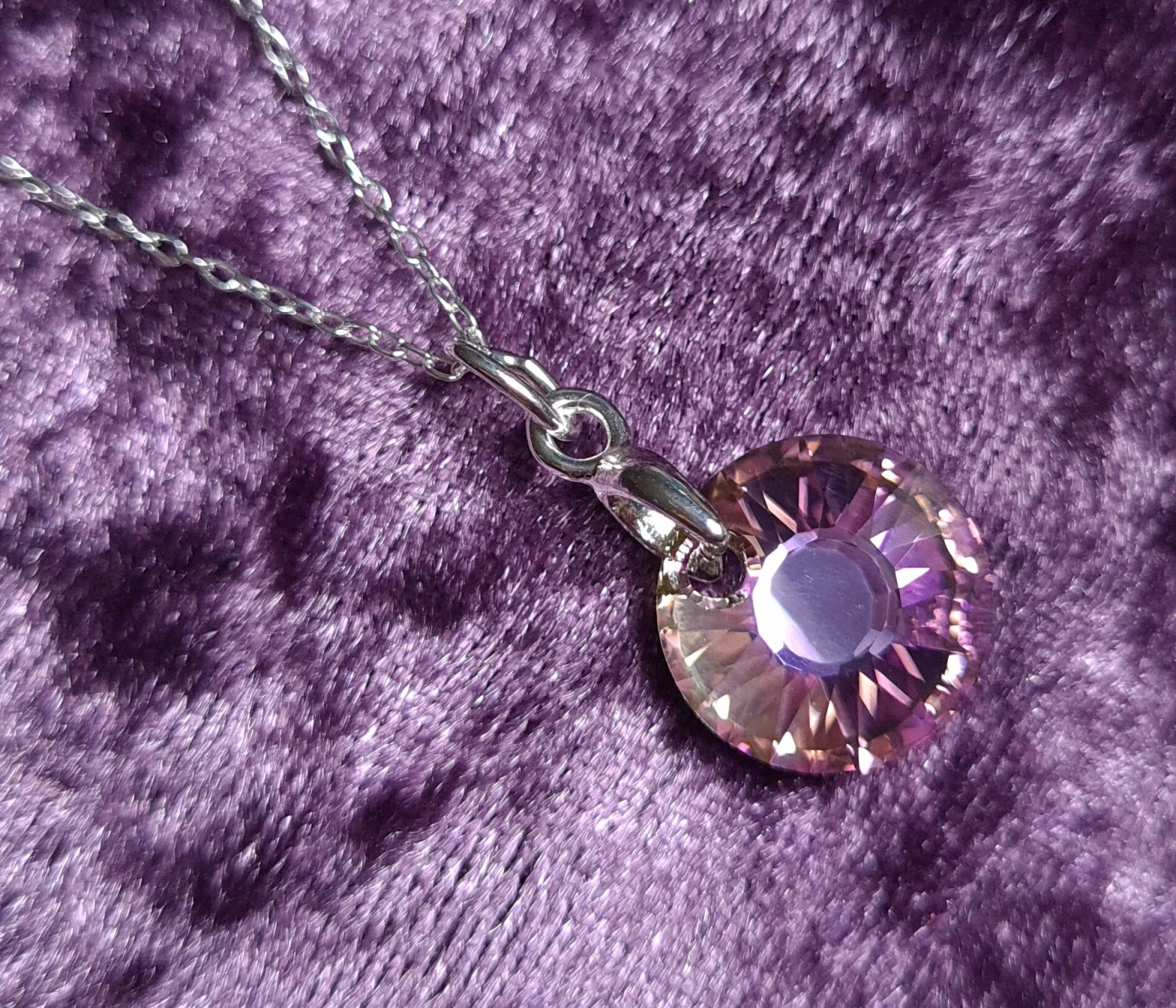 Genuine Crystal Necklace. Vitrail Light Pendant On 925 Sterling Silver Chain. Handcrafted. Birthday/Christmas/Eid/Mothers Day Gift 6 Genuine Crystal Necklace. Vitrail Light Pendant On 925 Sterling Silver Chain. Handcrafted. Birthday/Christmas/Eid/Mothers Day Gift - Image 4