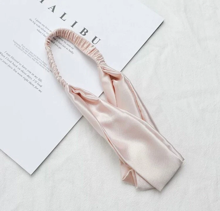 UK Luxury Cream Silk Eye Mask, Father’s Day Gift From Daughter, Eye Mask Mom Sleep Mask, Christmas Gift 4 UK Luxury Cream Silk Eye Mask, Father’s Day Gift From Daughter, Eye Mask Mom Sleep Mask, Christmas Gift - Image 2