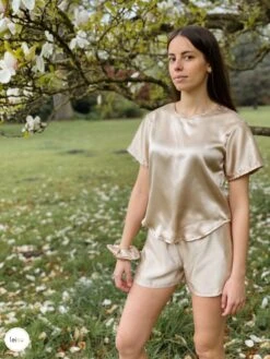 Mulberry Silk Pyjama Set•100% Silk Satin•Silk Pyjamas•Silk Nightwear•Bride Gift•Handmade•Christmas Gift•Summer 2021•Gift For Wife 15 Mulberry Silk Pyjama Set•100% Silk Satin•Silk Pyjamas•Silk Nightwear•Bride Gift•Handmade•Christmas Gift•Summer 2021•Gift For Wife -Jewellery Paradise il fullxfull.3188648711 6t9m