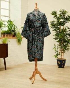 Empire Black Silk Blend Kimono Robe, Christmas Gift Ideas, Dressing Gown, Vintage Kimono, Bridesmaid Robes, Bridal Robe, Kimono, Maru