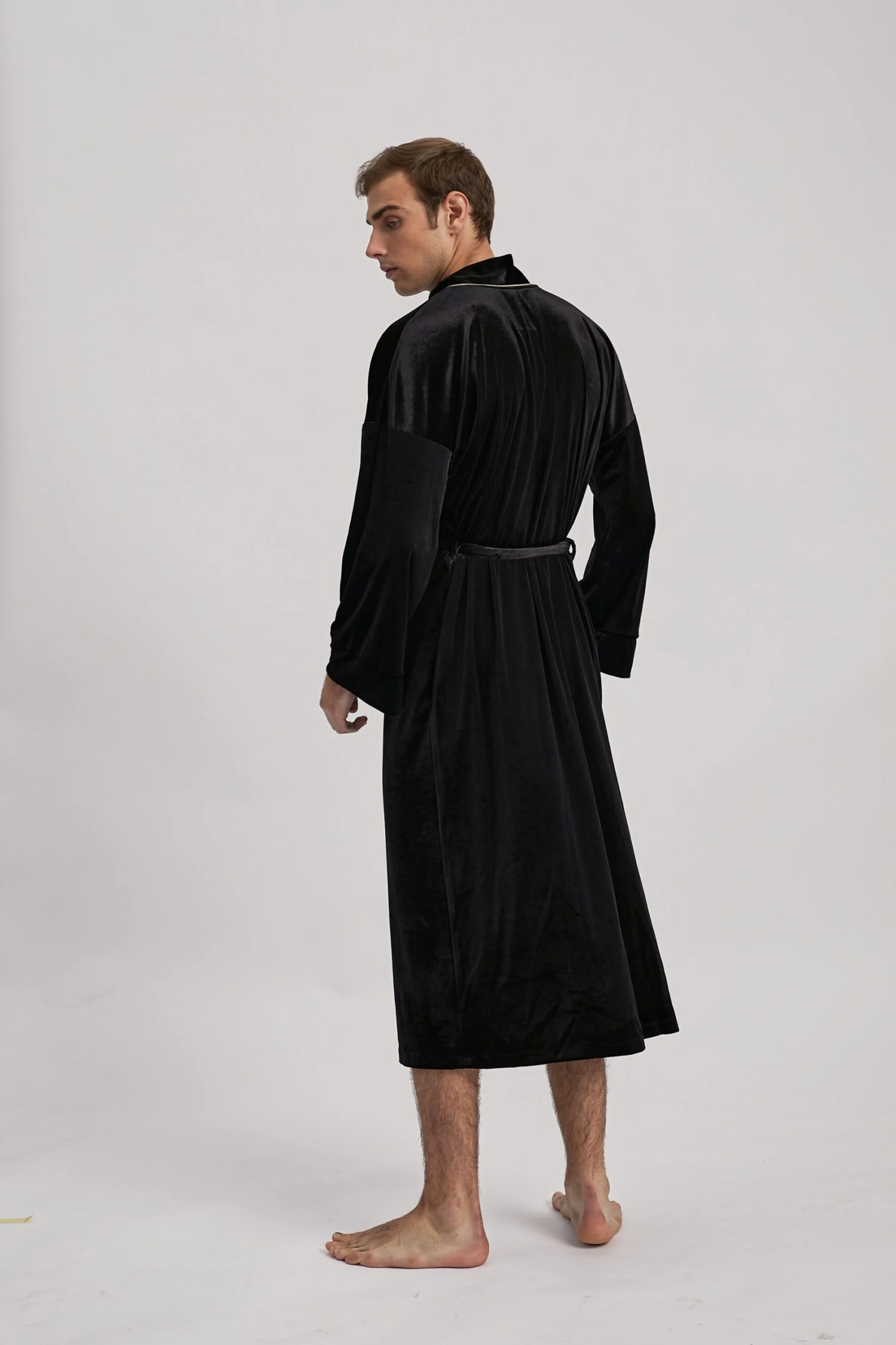 Men Luxury Christmas Personalized Black Velvet Robe, Long Men Robe, Groom Gift, Festive Gift,Personalized Gift,Gift For Him,Men Velour Robe 8 Men Luxury Christmas Personalized Black Velvet Robe, Long Men Robe, Groom Gift, Festive Gift,Personalized Gift,Gift For Him,Men Velour Robe - Image 6