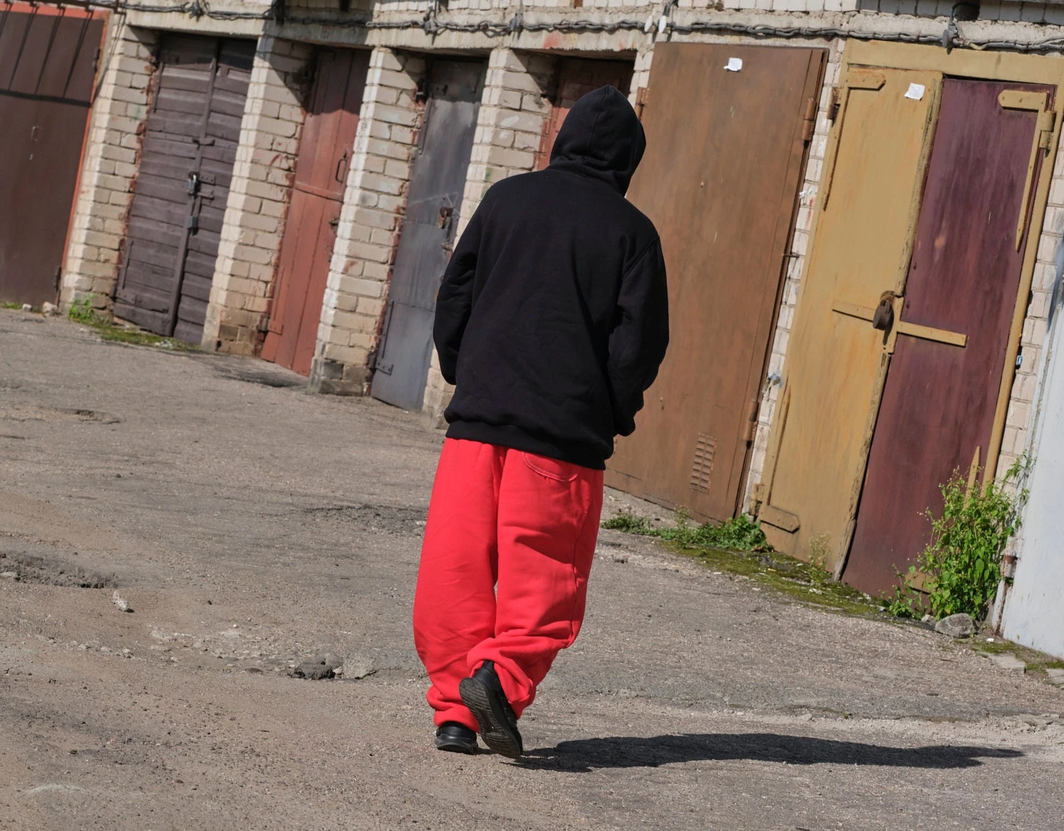 Red Unisex Sweatpants, Baggy Red Pants,Casual Cotton Trousers, Loose Fit Pants, Drop Crotch Sweatpants, Red Christmas Holiday Sweatpants 5 Red Unisex Sweatpants, Baggy Red Pants,Casual Cotton Trousers, Loose Fit Pants, Drop Crotch Sweatpants, Red Christmas Holiday Sweatpants - Image 3