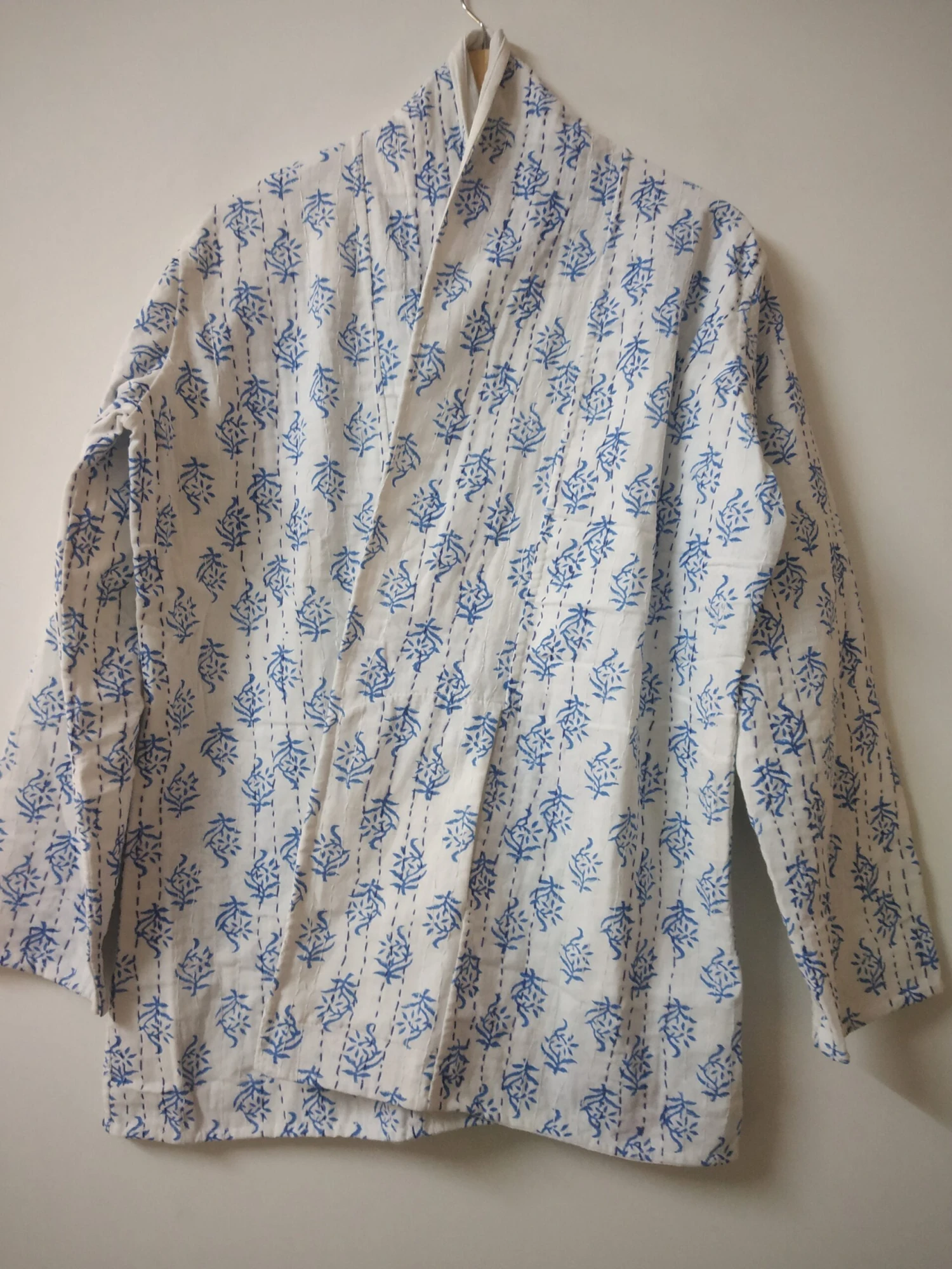 Block Print Kantha Reversible Jacket, Indian Hand Block Print Quilted Kimono, Kantha Handmade Jacket, Women Coat, Bohme Jacket For Christmas 6 Block Print Kantha Reversible Jacket, Indian Hand Block Print Quilted Kimono, Kantha Handmade Jacket, Women Coat, Bohme Jacket For Christmas - Image 4