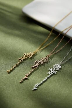 Floral Name Necklace, Personalized Birth Flower Name Necklace, Christmas Gifts - Gift For Mother Birthday Gift, Personalized Jewelry -Jewellery Paradise il fullxfull.3573028397 shiw