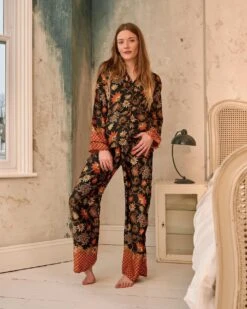 Black Silk Blend Pyjama Set, Silk Nightwear Satin Pyjamas Gifts For Her, Maru Pyjama Set, Home Christmas Gifts, Loungewear