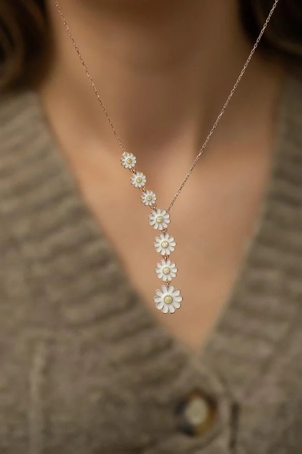 Sterling Silver Daisy Necklace, Gift For Mum,Christmas Gift Necklace, Best Friend Gift Neklace, Multi Daisy Necklace,Disy Flower Necklace 5 Sterling Silver Daisy Necklace, Gift For Mum,Christmas Gift Necklace, Best Friend Gift Neklace, Multi Daisy Necklace,Disy Flower Necklace - Image 3