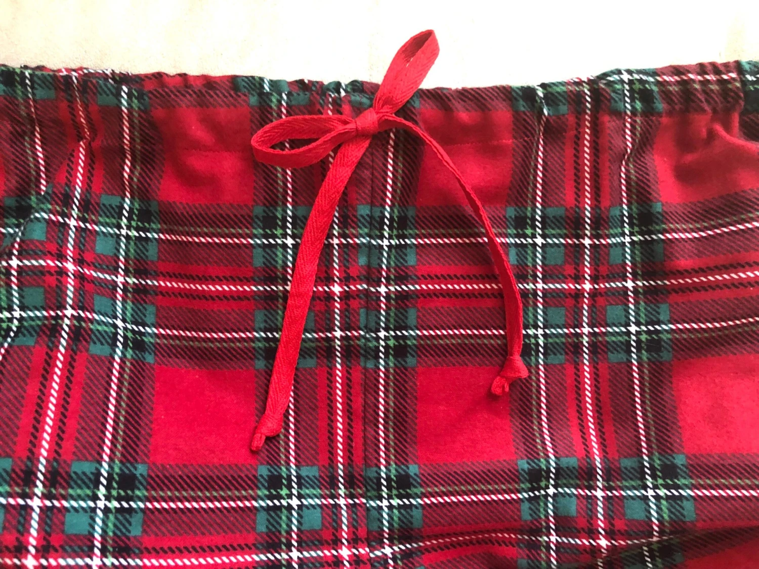 Red Christmas Plaid Flannel Pajama Pants, Lounge Pants, Sleep Bottoms,Family Pj's, Available Is Sizes XS-XXL, With "DEEP" Pockets! 10 Red Christmas Plaid Flannel Pajama Pants, Lounge Pants, Sleep Bottoms,Family Pj's, Available Is Sizes XS-XXL, With "DEEP" Pockets! - Image 8