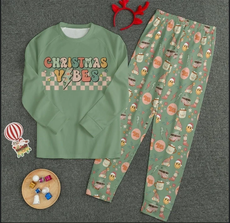 Retro Matching Family Christmas Pajamas, Christmas Hippie Pajamas, Women's Christmas Jammies, Retro Christmas Pattern, Smiley Face 3 Retro Matching Family Christmas Pajamas, Christmas Hippie Pajamas, Women's Christmas Jammies, Retro Christmas Pattern, Smiley Face