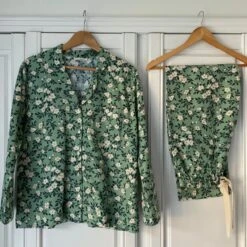Bramble Print Pyjamas * Womens Pyjamas 100% Organic Cotton, Sleepwear, Women's Traditional Pyjamas, Christmas Pyjama Set Gifts Size M Only 15 Bramble Print Pyjamas * Womens Pyjamas 100% Organic Cotton, Sleepwear, Women's Traditional Pyjamas, Christmas Pyjama Set Gifts Size M Only -Jewellery Paradise il fullxfull.4321982493 q0nc