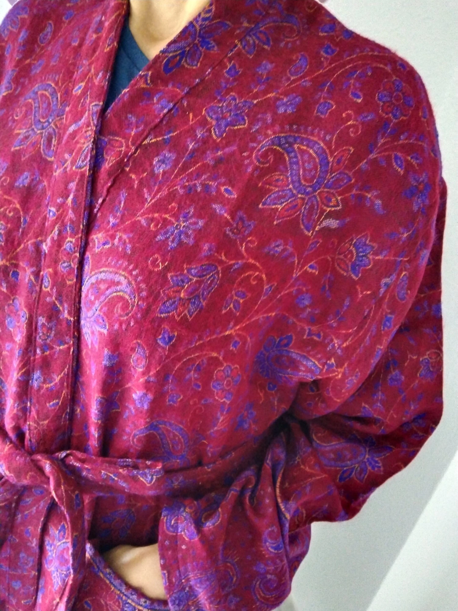 Unisex Robe,winter Robe,woolen Robe, Loungewear,resort Wear,boho Robe, Christmas Gift, Gift's For Her, Gifts For Him,resort Wear 10 Unisex Robe,winter Robe,woolen Robe, Loungewear,resort Wear,boho Robe, Christmas Gift, Gift's For Her, Gifts For Him,resort Wear - Image 8