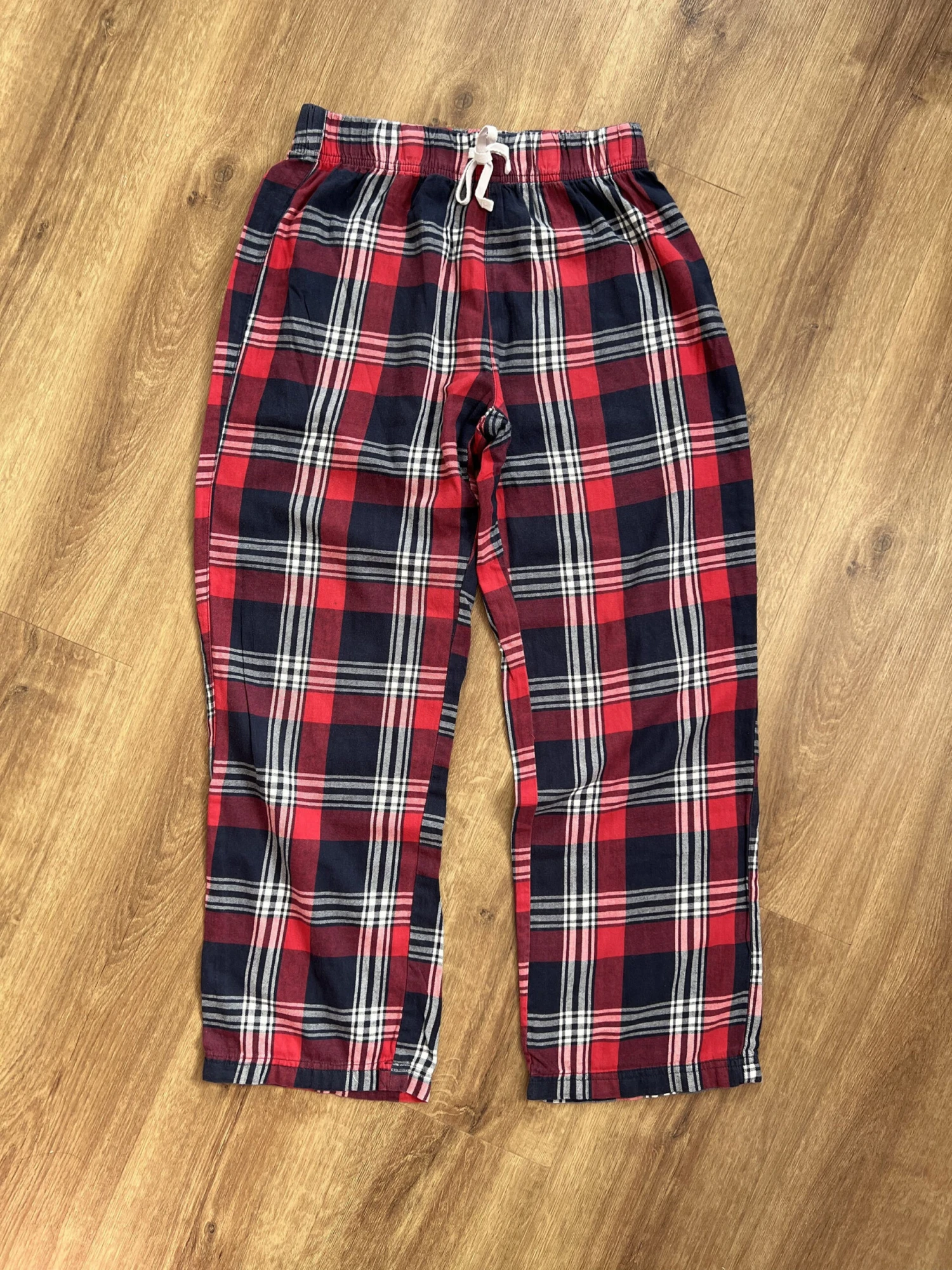 Matching Family Christmas Pyjamas UK, Christmas Pyjamas For Women Men, Holiday Couple Pajamas, Plus Size Red Xmas Pyjama, Christmas Outfit 3 Matching Family Christmas Pyjamas UK, Christmas Pyjamas For Women Men, Holiday Couple Pajamas, Plus Size Red Xmas Pyjama, Christmas Outfit