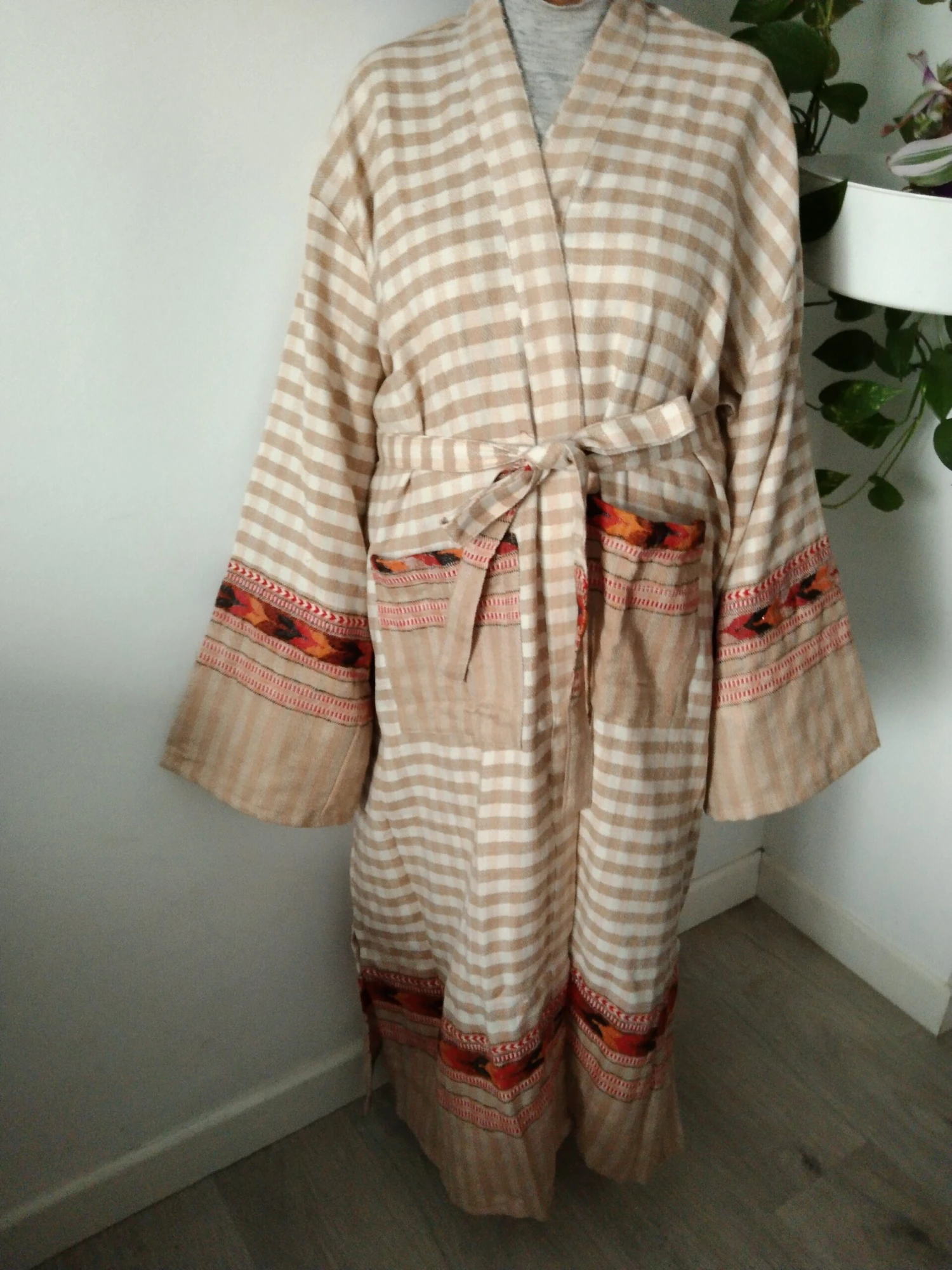 Unisex Robe,winter Robe,wool Robe,mens Robes,gifts For Him,gifts For Her, Christmas Gift,wool Loungewear,wool Resort Wear,wool Robe 10 Unisex Robe,winter Robe,wool Robe,mens Robes,gifts For Him,gifts For Her, Christmas Gift,wool Loungewear,wool Resort Wear,wool Robe - Image 8