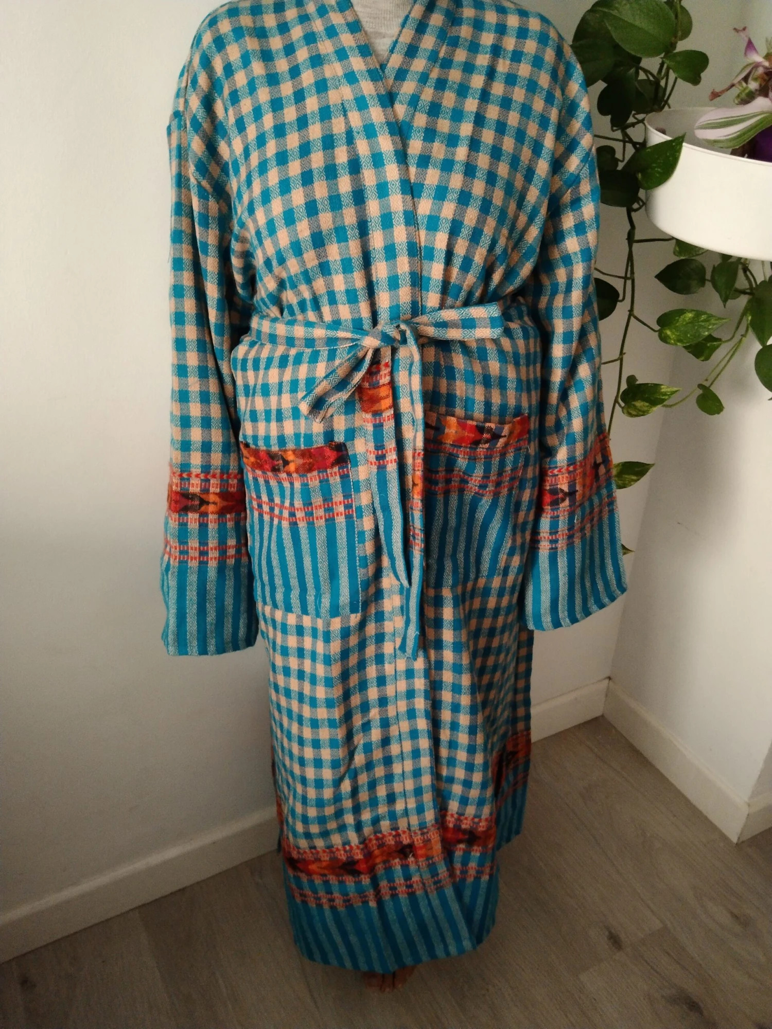 Unisex Wool Robe,winter Robe,mens Robes, Resort Wear,wool Loungewear,boho Robe, Christmas Gift,gifts For Him,wool Kimono,wool Robe,boho Robe 9 Unisex Wool Robe,winter Robe,mens Robes, Resort Wear,wool Loungewear,boho Robe, Christmas Gift,gifts For Him,wool Kimono,wool Robe,boho Robe - Image 7