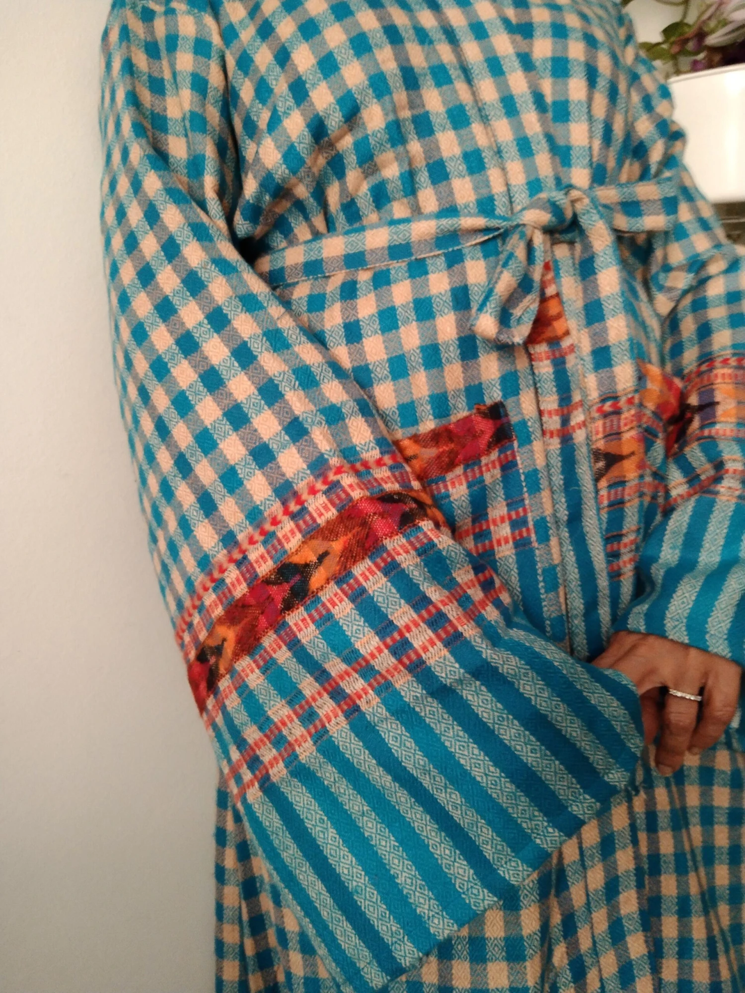 Unisex Wool Robe,winter Robe,mens Robes, Resort Wear,wool Loungewear,boho Robe, Christmas Gift,gifts For Him,wool Kimono,wool Robe,boho Robe 4 Unisex Wool Robe,winter Robe,mens Robes, Resort Wear,wool Loungewear,boho Robe, Christmas Gift,gifts For Him,wool Kimono,wool Robe,boho Robe - Image 2