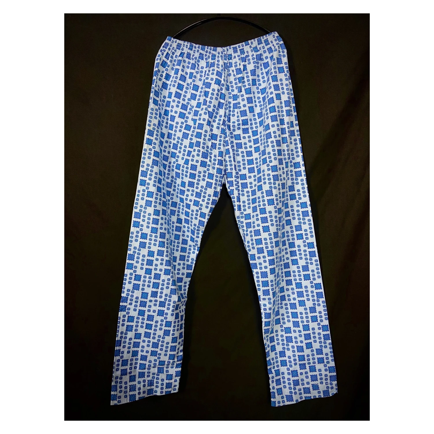 Vintage 80s Mens Pyjamas By Sunray. Retro Geometric Pattern Mens Nightwear. 2 Piece Blue Pyjamas. Daddy Pjs. Christmas Gift For Him. 40" 10 Vintage 80s Mens Pyjamas By Sunray. Retro Geometric Pattern Mens Nightwear. 2 Piece Blue Pyjamas. Daddy Pjs. Christmas Gift For Him. 40" - Image 8