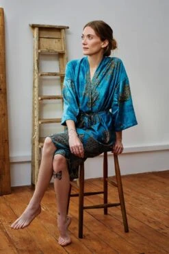 Sky Blue Kimono Robe, Christmas Gift Ideas, Silk Blend Kimono, Sleepwear, Vintage Kimono, Bridesmaid Robes, Bridal Robe, Gifts For Her, Maru