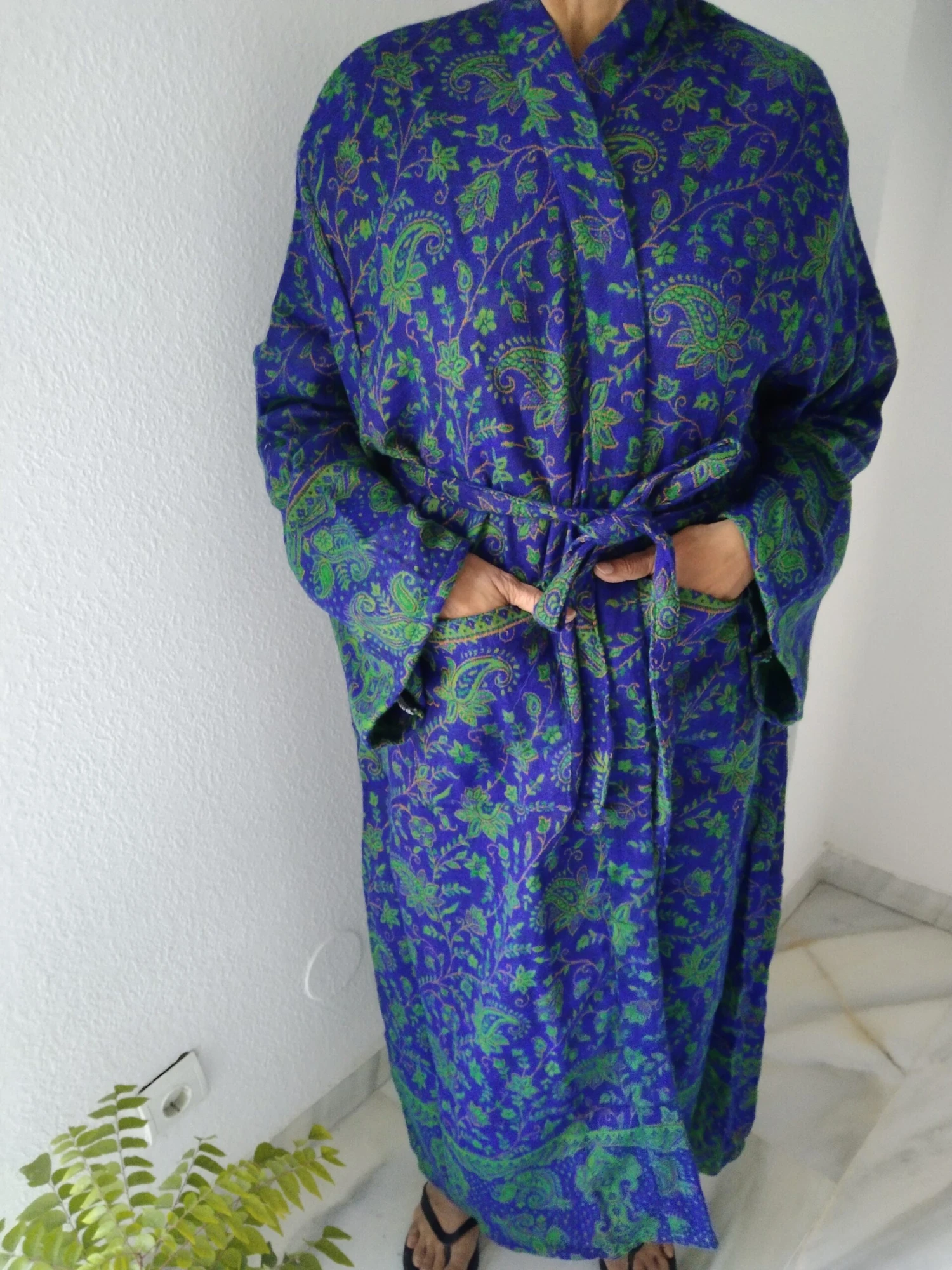 Unisex Robe,winter Robe,woolen Robe, Loungewear,wool Kimono,boho Robe, Christmas Gift,gifts For Her,gifts For Him, 8 Unisex Robe,winter Robe,woolen Robe, Loungewear,wool Kimono,boho Robe, Christmas Gift,gifts For Her,gifts For Him, - Image 6