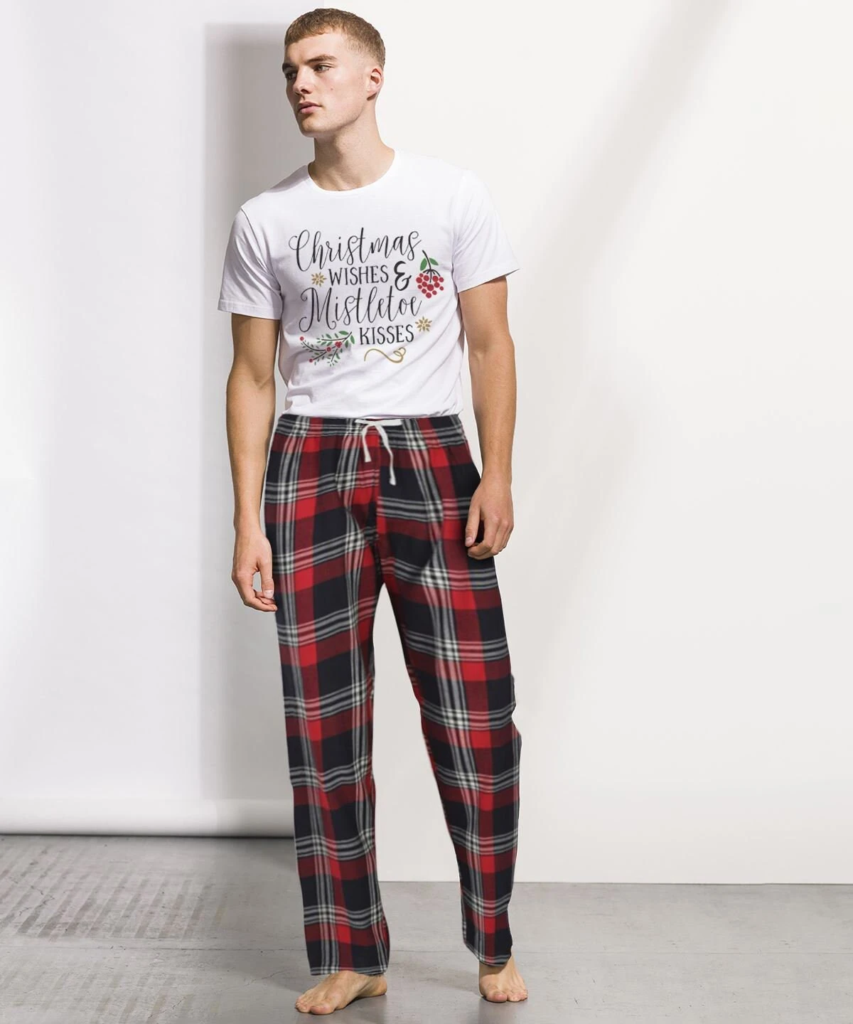 Christmas Wishes & Mistletoe Kisses Christmas Pyjama Set 4 Christmas Wishes & Mistletoe Kisses Christmas Pyjama Set - Image 2