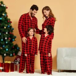Christmas Family Pyjamas Set Dog Cat, Festive Sleepwear, Holiday Pjs, Xmas Outfits, His And Hers, Couples Matching Pajamas, Xmas Family Gift