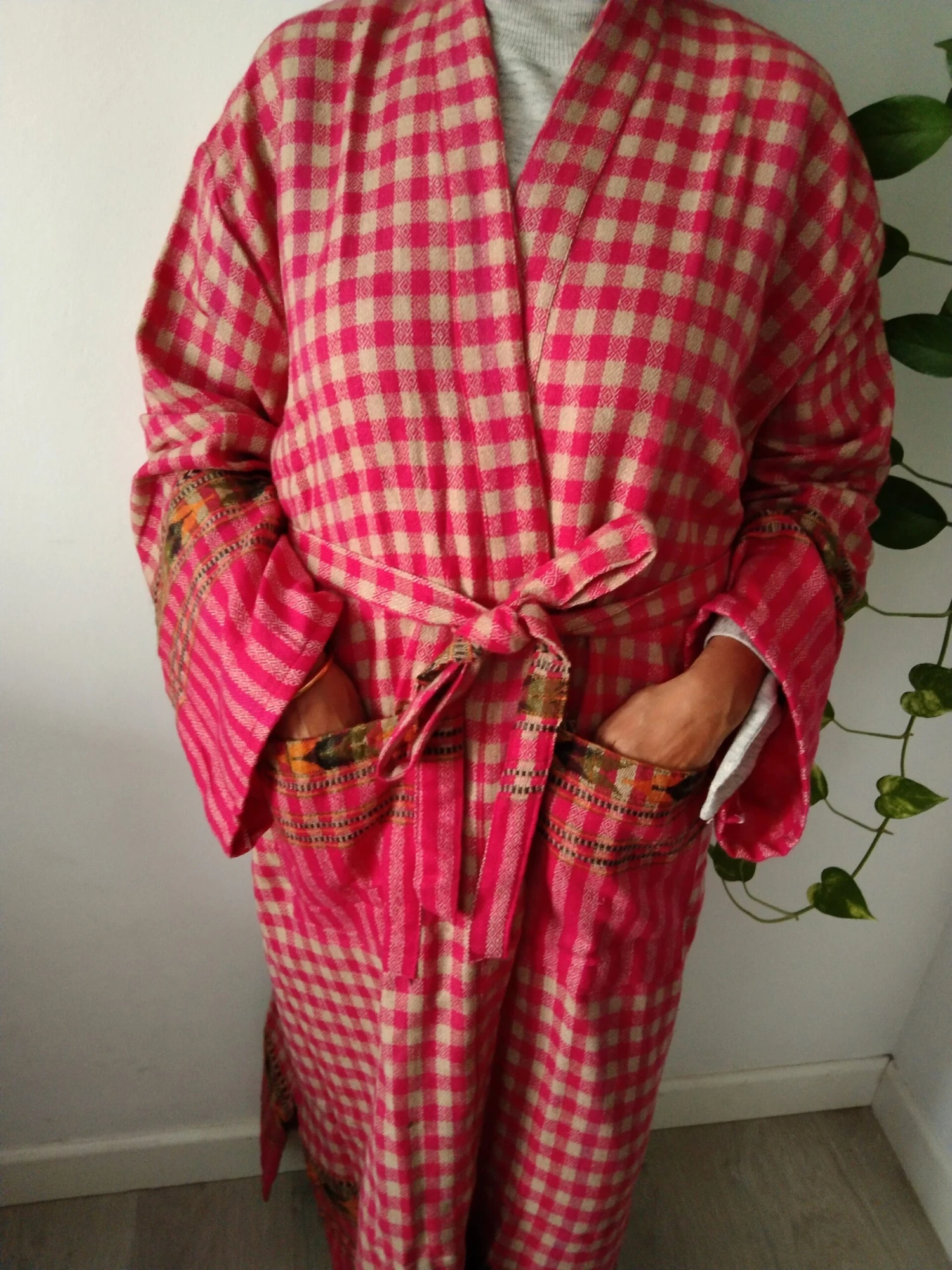 Unisex Wool Robe,Men's Robes, Christmas Gift,gifts For Her,gifts For Him, Resort Wear,wool Loungewear,wool Kimono,boho Wool Robe,winter Robe 7 Unisex Wool Robe,Men's Robes, Christmas Gift,gifts For Her,gifts For Him, Resort Wear,wool Loungewear,wool Kimono,boho Wool Robe,winter Robe - Image 5