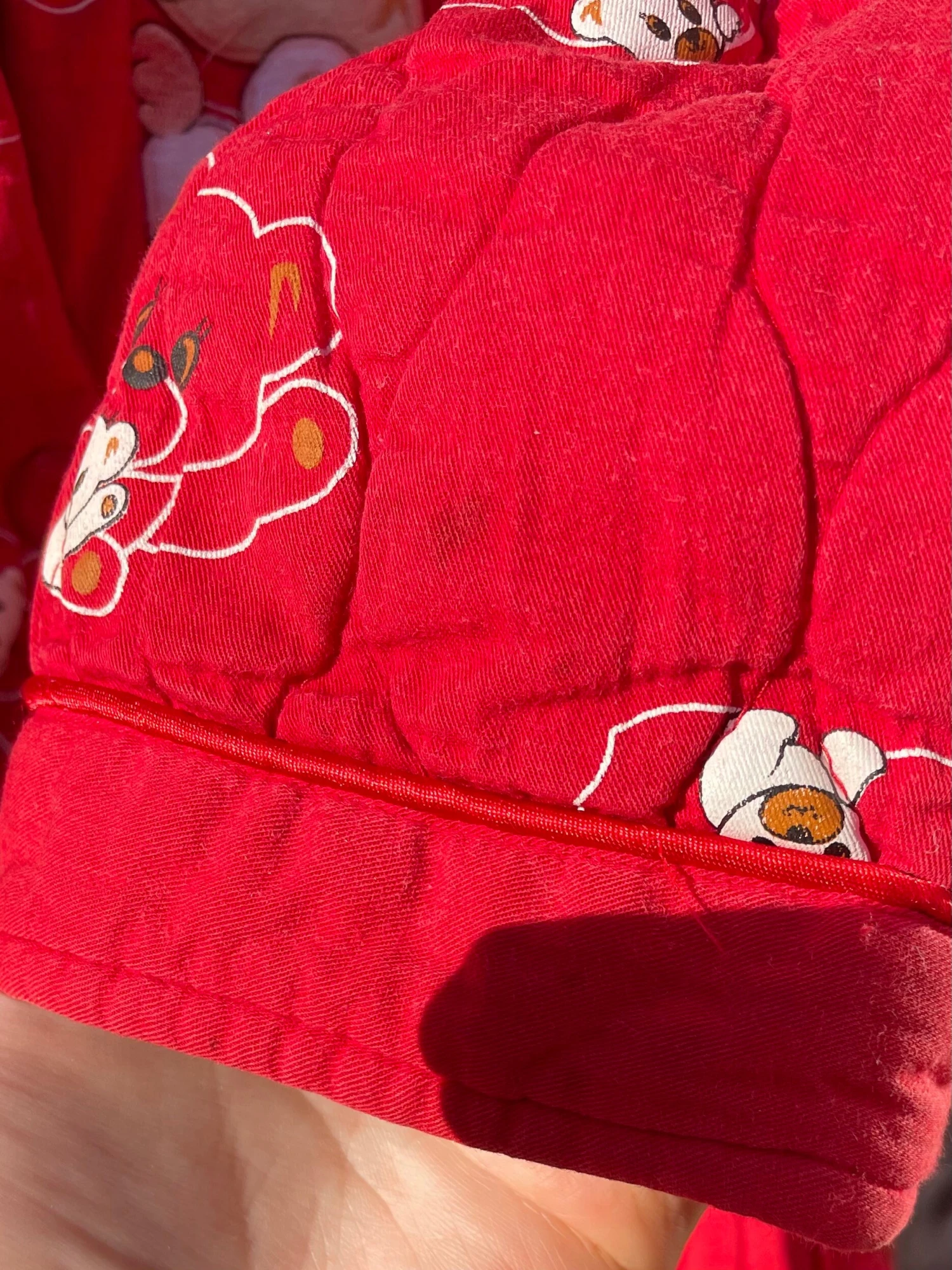 Vintage 80s 90s Teddy Cute Novelty Housecoat Jacket Red Christmas Cosy Loungewear 9 Vintage 80s 90s Teddy Cute Novelty Housecoat Jacket Red Christmas Cosy Loungewear - Image 7