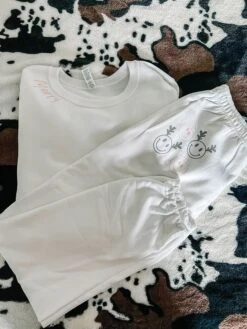 Christmas Loungewear Set; Xmas Pjs Smile Face; Trendy Sweat Set; Merry Pajamas; Holiday Loungewear; Santa Smile Face; Santa Pajamas; -Jewellery Paradise il fullxfull.4414018102 qls5