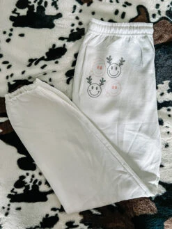 Christmas Loungewear Set; Xmas Pjs Smile Face; Trendy Sweat Set; Merry Pajamas; Holiday Loungewear; Santa Smile Face; Santa Pajamas; -Jewellery Paradise il fullxfull.4461395457 2xi2