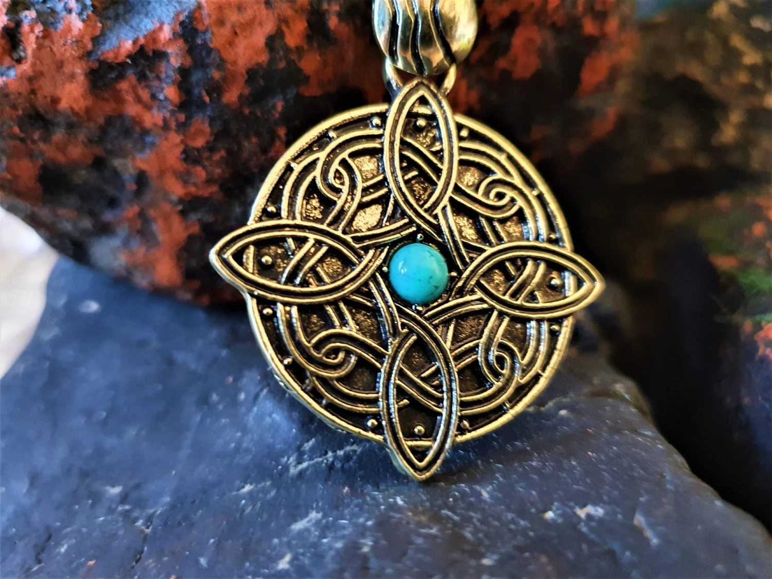 Skyrim Necklace - Amulet Of Mara / The Elder Scrolls Skyrim Cosplay Pendant / Video Game Celitc Jewelry Christmas Gift For Girlfirend 4 Skyrim Necklace - Amulet Of Mara / The Elder Scrolls Skyrim Cosplay Pendant / Video Game Celitc Jewelry Christmas Gift For Girlfirend - Image 2