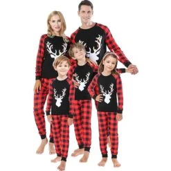 Christmas Family Pyjamas Set, Matching Pajamas Sweater, Festive Sleepwear, Cozy Holiday-themed PJs, Xmas Jumper Outfits, Xmas Family Gifts,