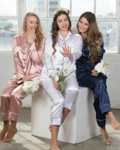 UNISEX Christmas Pajama Bridesmaid PajamasCouple Pajama Honeymoon Gift, Couples Pajamas, Matching Family Pajamas, Bridesmaid Pajamas -Jewellery Paradise il fullxfull.5168485728 7yhw