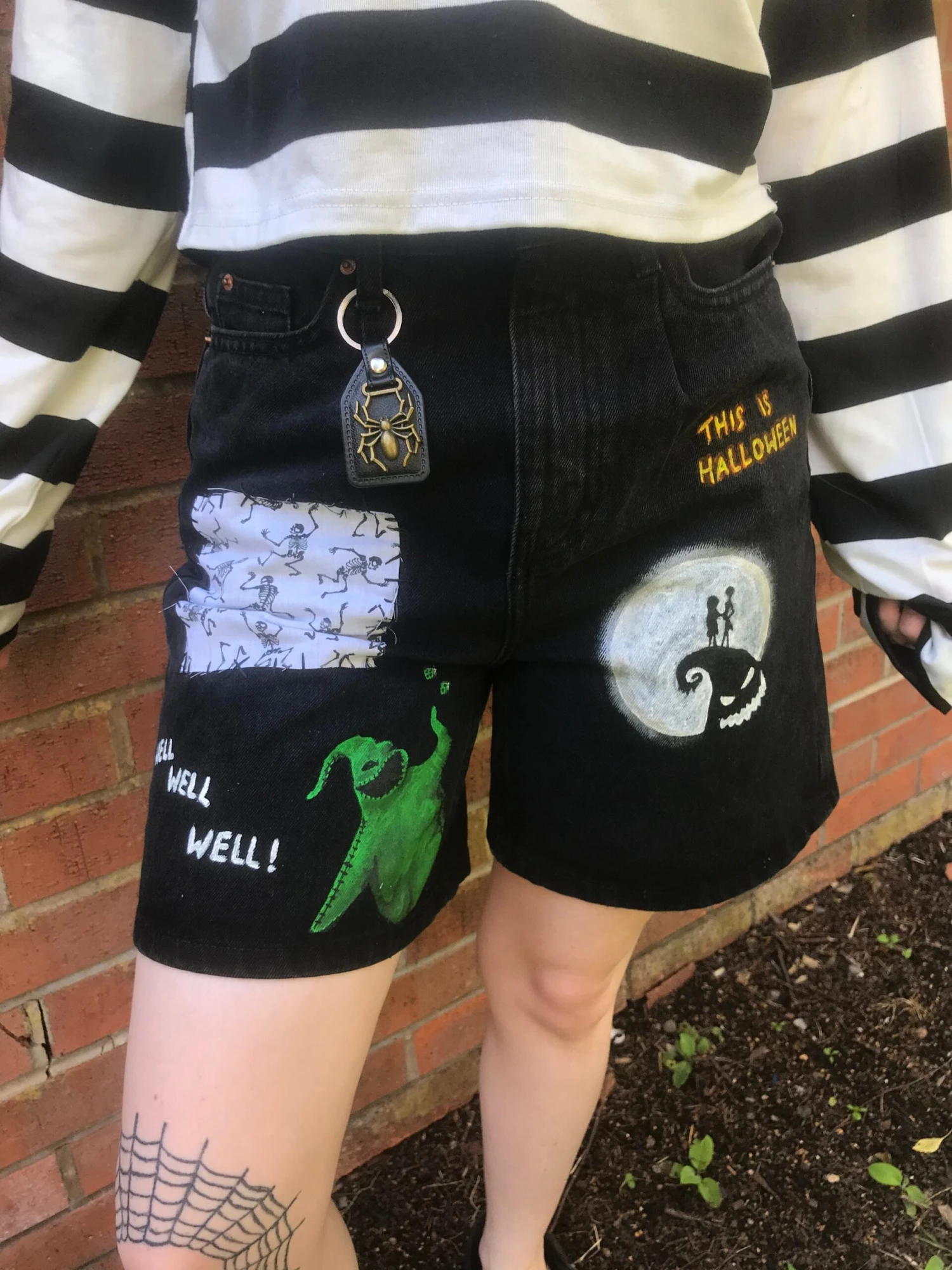 Personalised ‘Nightmare Before Christmas’ Hand Painted Black Denim Paper-bag Shorts Size 6 4 Personalised ‘Nightmare Before Christmas’ Hand Painted Black Denim Paper-bag Shorts Size 6 - Image 2