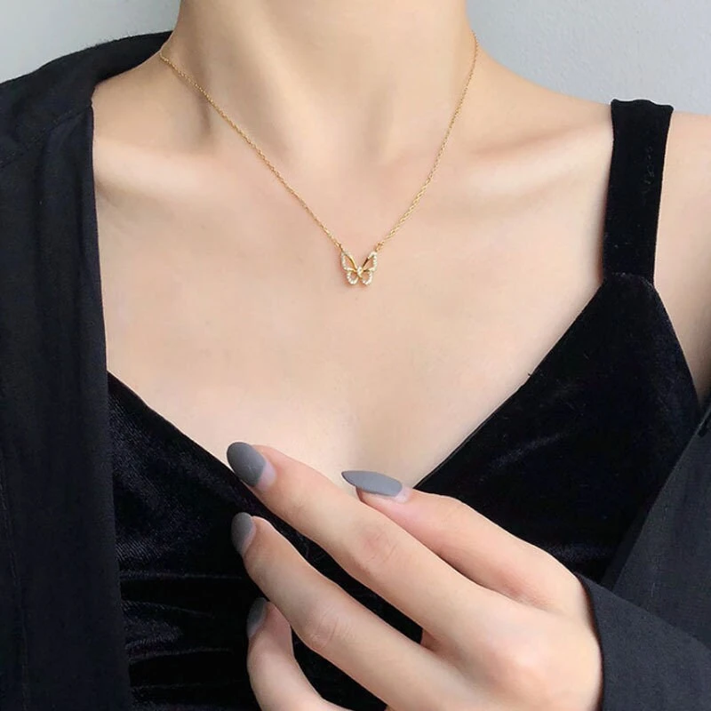 18K Gold Butterfly Necklace, Tiny Butterfly Necklace, Minimalist Butterfly Necklace, Gift For Her, Mothers Day Gift, Christmas Gift 5 18K Gold Butterfly Necklace, Tiny Butterfly Necklace, Minimalist Butterfly Necklace, Gift For Her, Mothers Day Gift, Christmas Gift - Image 3