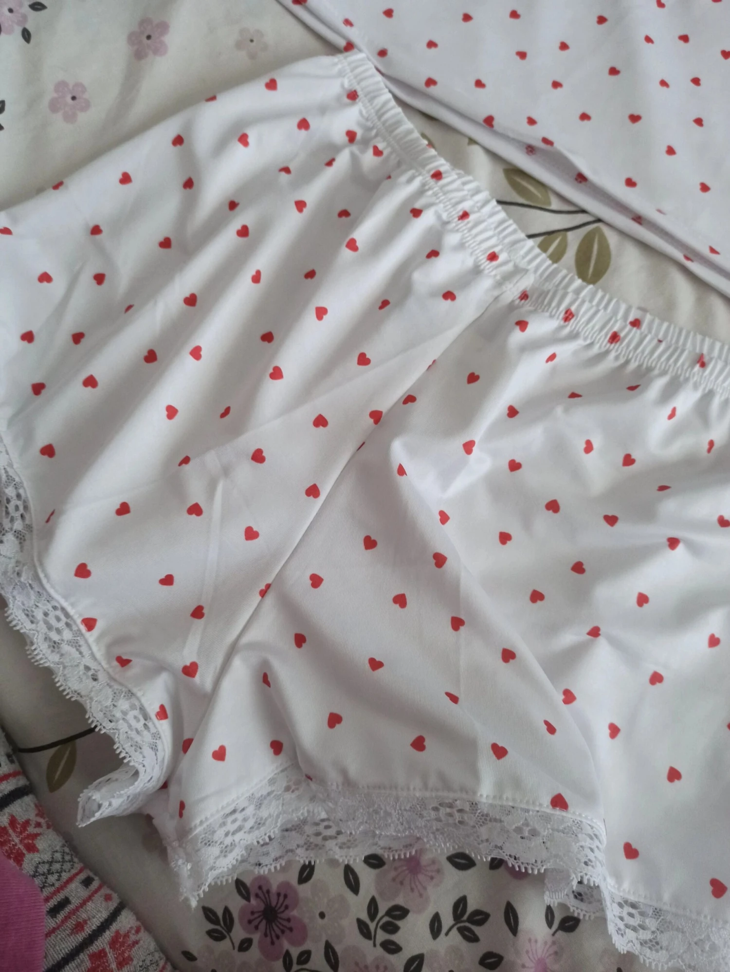 Lace Embroidered Heart Patterned Shorts Pajamas Set. Designed For Valentine's Day, Anniversary, Wedding, Christmas...etc (ask Stock) 9 Lace Embroidered Heart Patterned Shorts Pajamas Set. Designed For Valentine's Day, Anniversary, Wedding, Christmas...etc (ask Stock) - Image 7